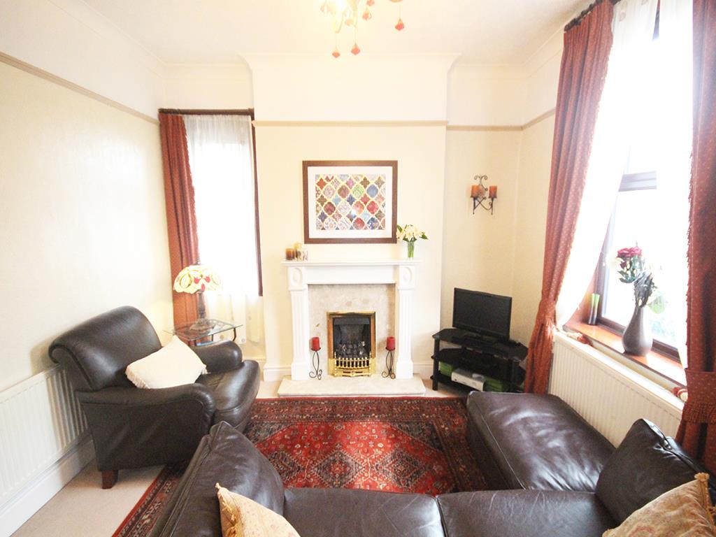 3 bedroom end terrace house For Sale in Barnoldswick - IMG_2094.jpg